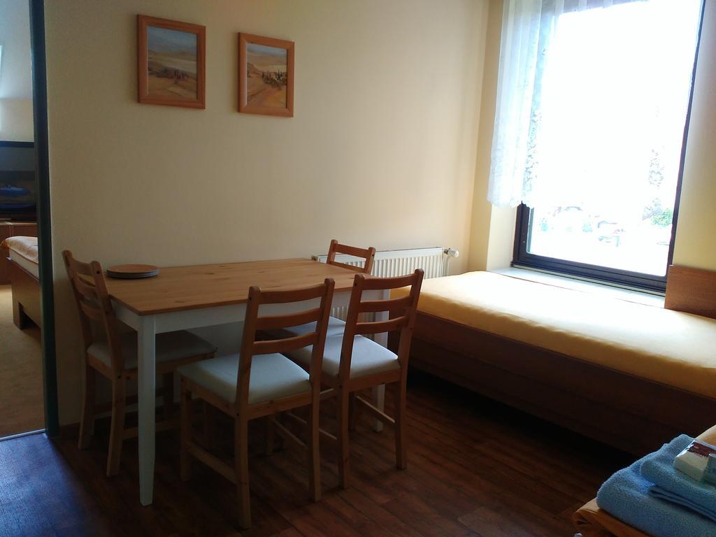 Penzion Eden Turnov Zimmer foto