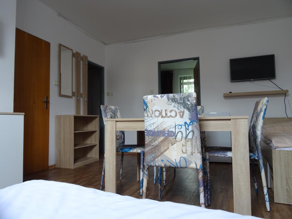 Penzion Eden Turnov Zimmer foto